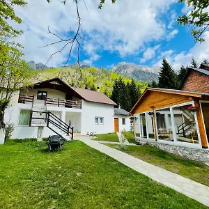Bed and breakfast Bujtina Arlindi, Valbone